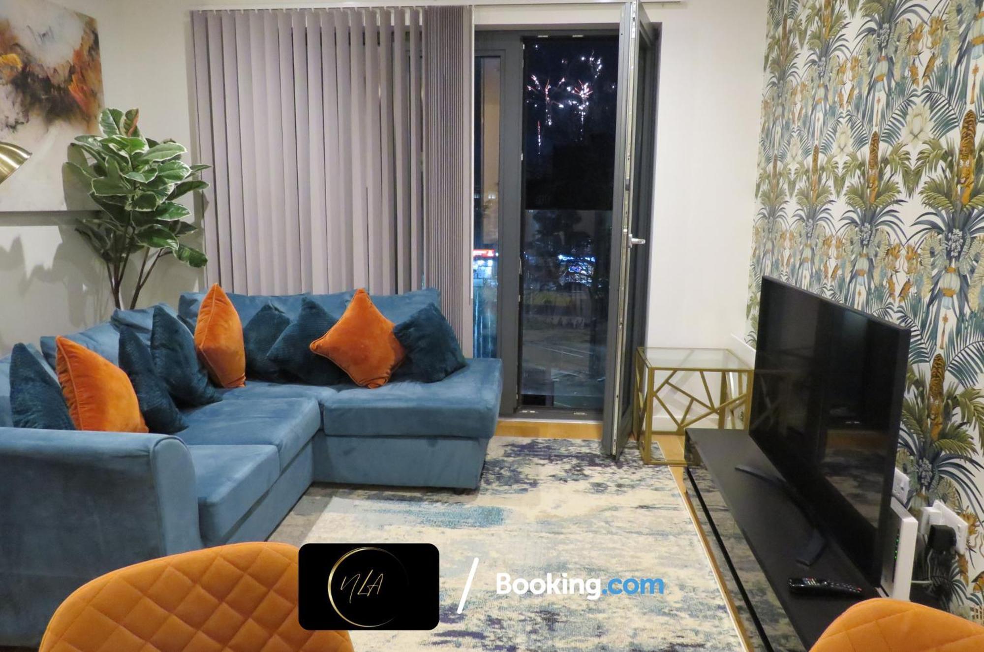 City Centre Apartment With Free Parking, 2 Bathrooms, Netflix And Wifi - Suitable For Contractors And Families - By Noor Luxury Accommodations Birmingham Exteriör bild