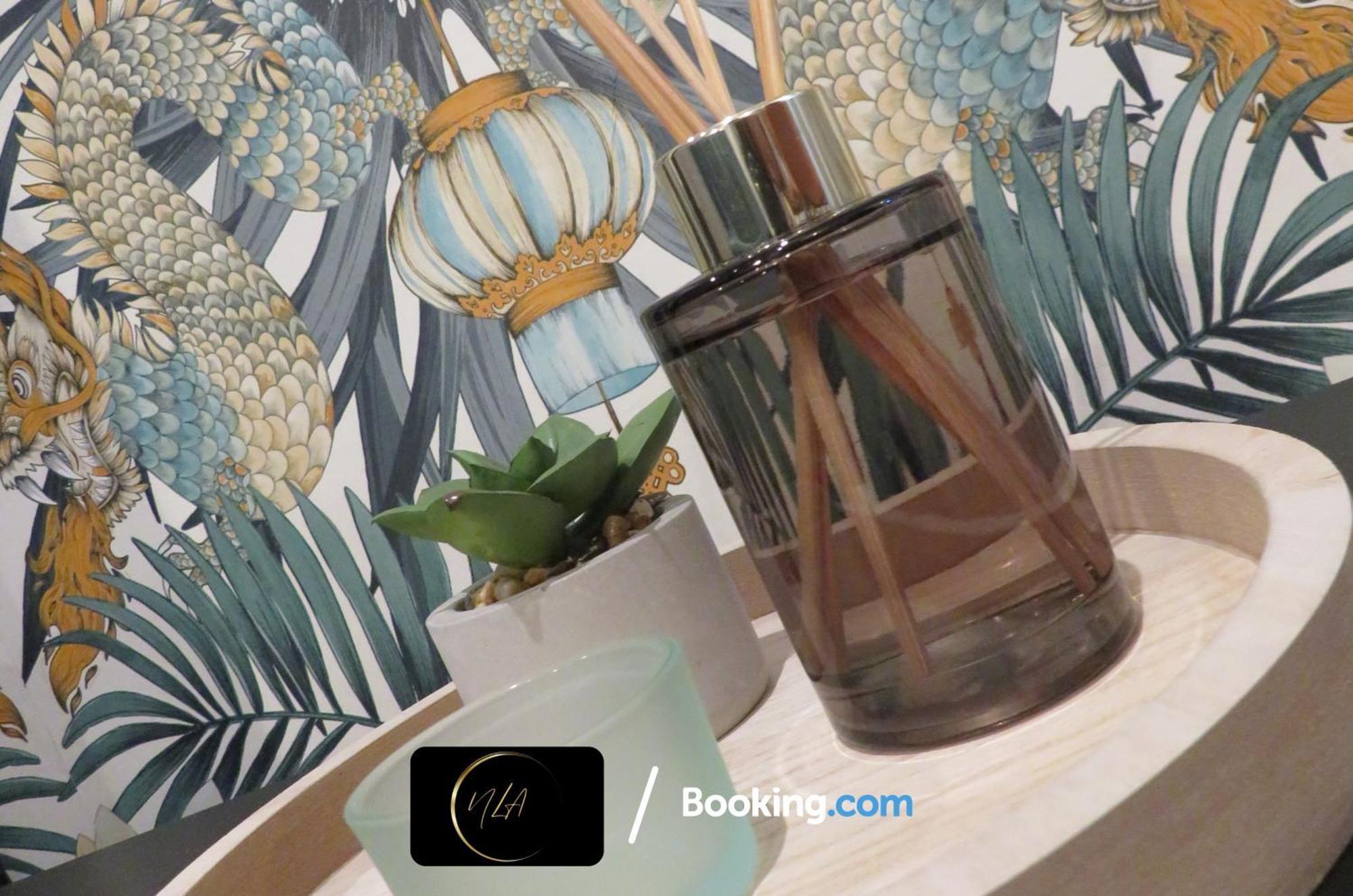 City Centre Apartment With Free Parking, 2 Bathrooms, Netflix And Wifi - Suitable For Contractors And Families - By Noor Luxury Accommodations Birmingham Exteriör bild